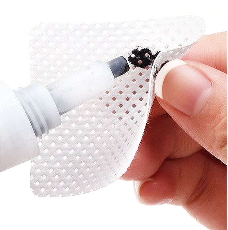 Transparent box with napkins (200 pcs.)