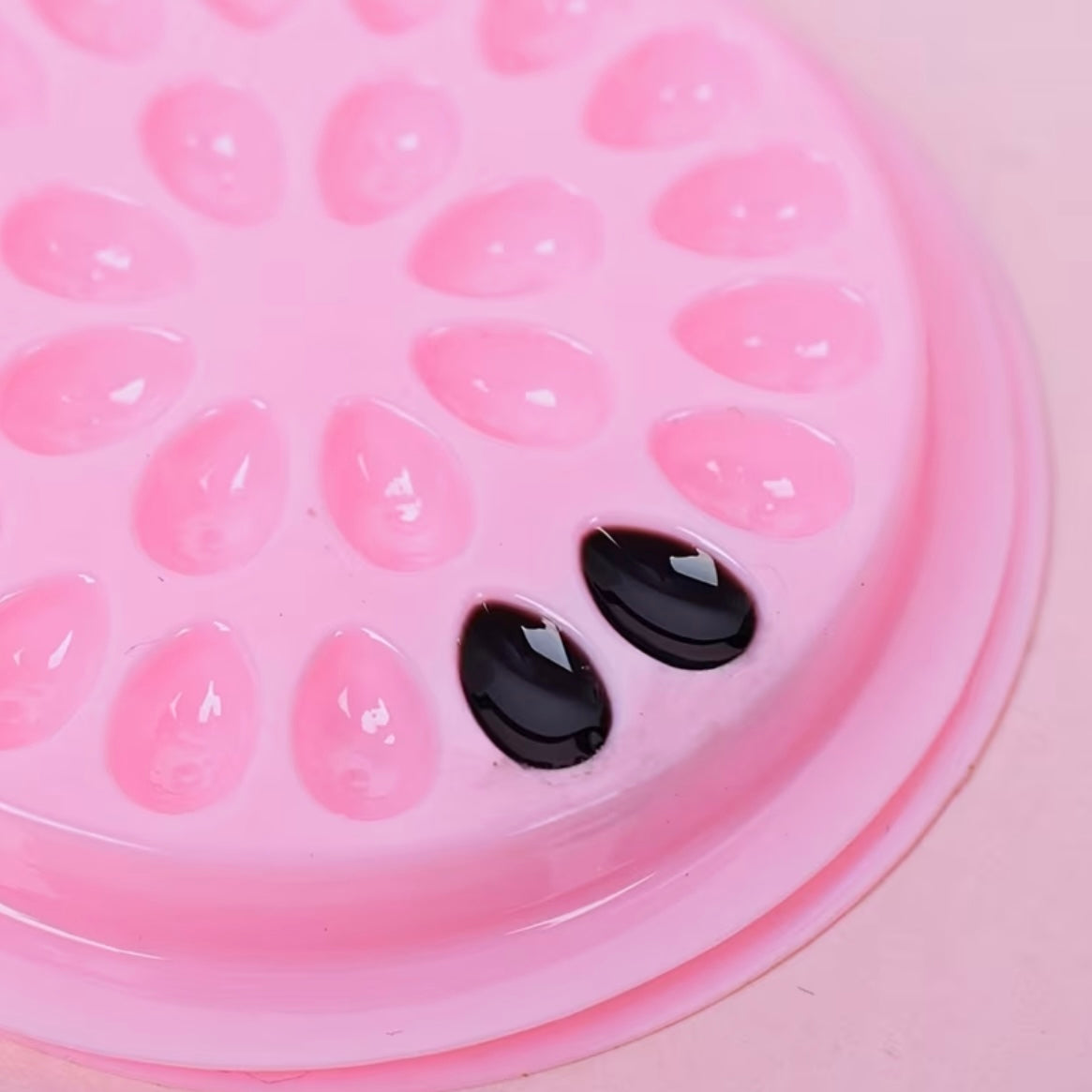 Mbajtëse Plastike për pikën e Ngjitësit